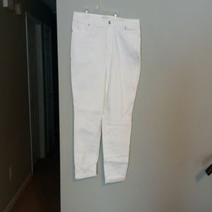 New Cato white skinny jeans size 18W ankle